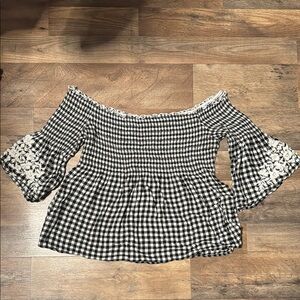 Hollister Black and White Gingham Off-Shoulder Top